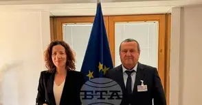 Служебният социален министър Хасан Адемов запозна заместник-председателя на ЕК Роксана Мънзату с усилията на кабинета да защити най-уязвимите хора