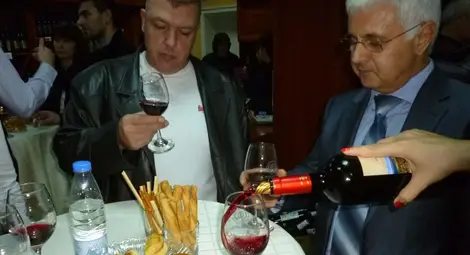 Изба Нисово събра приятели за дегустация на млади вина