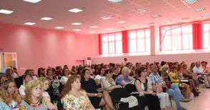 32 екипа издирват отпаднали деца от училищата в областта