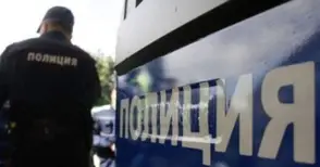 Дрогиран събудил цял вход с крясъци