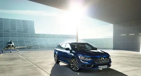 Продуктовата офанзива на Renault продължава с представянето на новия Megane и новия Talisman Estate във Франкфурт /галерия/