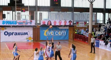 &bdquo;Дунав 8806&ldquo;  дръпна с 2:0 победи в полуфиналите на НБЛ