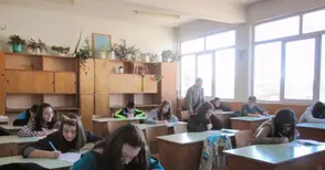 Последен звънец за абитуриентите на 13 май, матурите са на 18 и 20 май