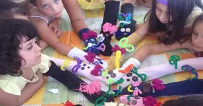 Невръстни „мармаладчета“  се преселват в Африка