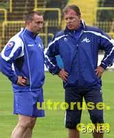 Сираков: Преговаряме за Мъри Стоилов