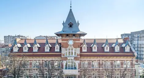 Големият въпрос в Русе след акция &bdquo;Отпадъци&ldquo;: Какво се случва със завода на &bdquo;Приста ойл&ldquo; и Старата музикална гимназия