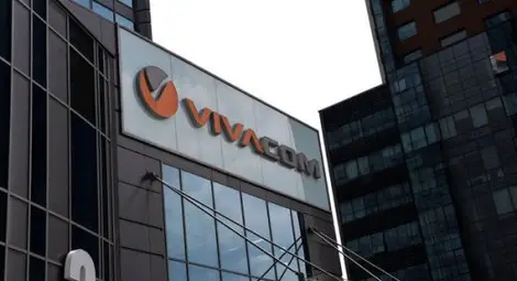 Четвърти час в Лондон двама наддават за "Виваком"