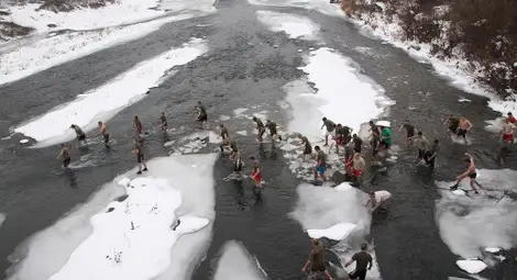 300 лева награда за изваждавено на богоявленския кръст от Янтра