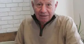 Боян Драганов не станал юрист като баща си, но спазва святото правило да разказва истината