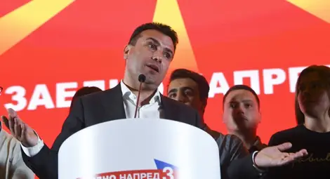 Заев изхвърли всички 78 общински партийни лидери