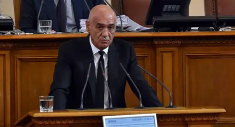 Дечо Дечев обяви, че се оттегля