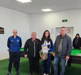 Любители на тениса се събраха на турнир в Ценово