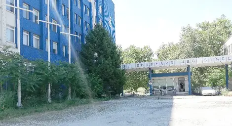 Корабната с нов собственик след осем години безвремие Корабната с нов собственик след осем години безвремие