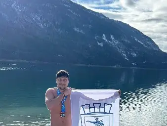 Знамето на Русе се развя в българската база в Антарктида