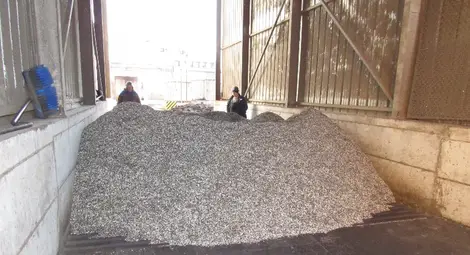 Трима души видяха какво се гори в ТЕЦ-а. Останалите пишат експертни мнения във Фейсбук