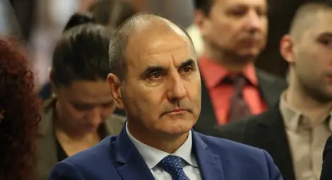 До два-три месеца Цветан Цветанов решава за нов политически проект