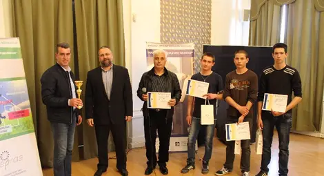 Инсталаторите от русенската гимназия затвърдиха авторитета на училището си като място за подготовка на квалифицирани специалисти.                                                              Снимка: &bdquo;Овергаз&ldquo;