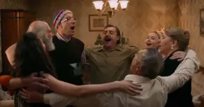 Камен Донев е сценарист, режисьор, продуцент и актьор в своя първи игрален филм "Уют"