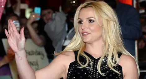 Бритни Спиърс се реваншира с 300% бакшиш за неплатена сметка