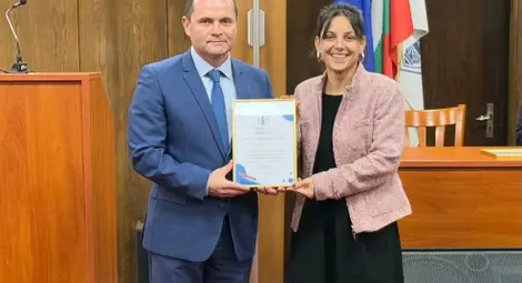 Първенци в Ученическите игри в Русе бяха наградени от кмета Пенчо Милков