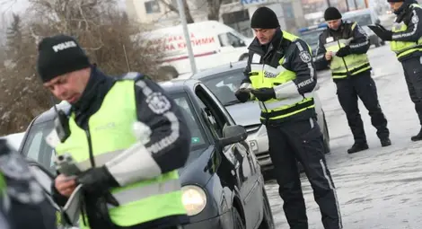 Освен кръвна проба, пилите шофьори ще дават и урина