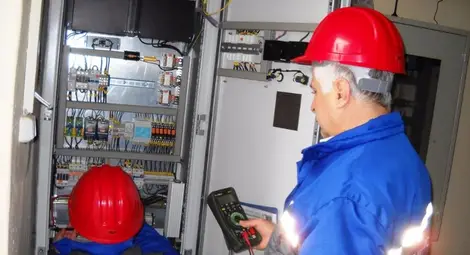 317 крадци на ток осъдени за две години 317 крадци на ток осъдени за две години