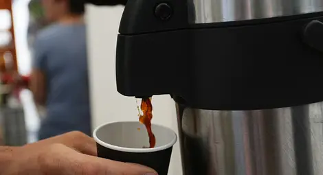 Чаша кафе &ndash; кратък път от навика до пристрастяването