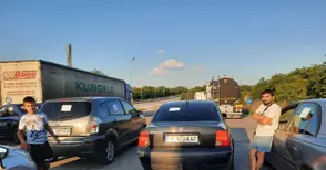 Бяла иска нормален живот и предсрочни избори