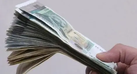 Лъсна схемата, по която са източени парите на 290 педагози