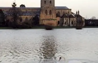 Темза удави Англия /галерия/