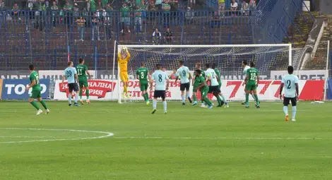 Нещастен рикошет даде победата на многомилионния &bdquo;Лудогорец&ldquo;  над борещия се за глътка въздух &bdquo;Дунав&ldquo;