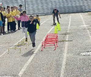 Областна администрация – Русе получи сертификат за принос при организирането на Европейския ден на спорта в региона. Тази година в инициативата се включиха близо 3000 деца Областна администрация – Русе получи сертификат за принос при организирането на Европейския ден на спорта в региона. Тази година в инициативата се включиха близо 3000 деца