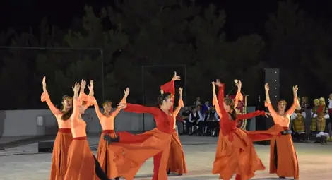 &bdquo;Импулс&ldquo; и &bdquo;Зора&ldquo; пожънаха  овации на фестивал в Солун