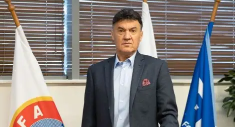 Боби Михайлов коментира алтернативния конгрес на Бербатов Боби Михайлов коментира алтернативния конгрес на Бербатов