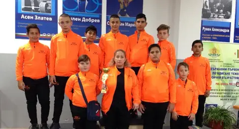 Младите щангисти на &bdquo;Русе&ldquo; втори на държавното