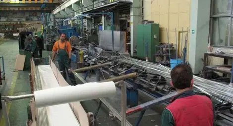 Наследникът на фалиралия &bdquo;Прециз Интер&ldquo; излезе на плюс