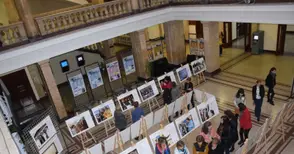 Фотоси разказват за 70-годишната  дипломация между България и Китай