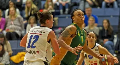 Бабината Пепър от Маями е втората американка в &bdquo;Хасково&ldquo;! Засега