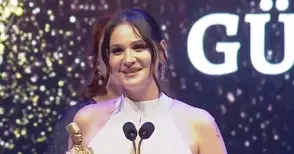 Любимата на милиони Роза от Русе спечели приза „Най-добра актриса на Балканите“