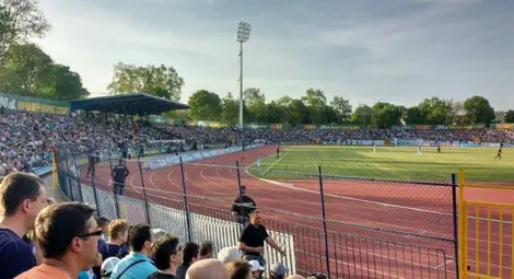 Зеленият сертификат отпада и за футболните фенове