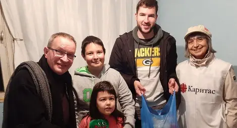 „Каритас“ Русе протяга ръка за помощ към бедните, уязвимите и социално изолираните „Каритас“ Русе протяга ръка за помощ към бедните, уязвимите и социално изолираните