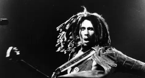 Съставиха класация на най-хубавите прически в историята на поп музиката