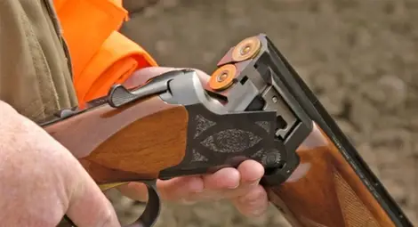 Горските конфискуваха джип и две карабини на бракониери Горските конфискуваха джип и две карабини на бракониери