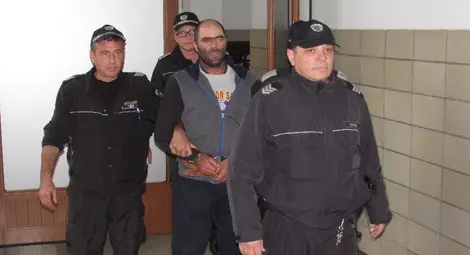 Останал без адвокат убиец не успя да чуе присъда