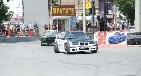 Искрен Веселинов от &bdquo;Хоби Кар&ldquo; вицешампион на писта &bdquo;Русе&ldquo;