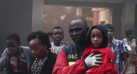 Освободени са някои заложници от мола в Кения