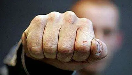 Заплахи за разправа разбуниха духовете в обществения съвет