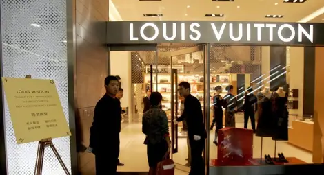 Български дизайнер номиниран за наградата на LVMH