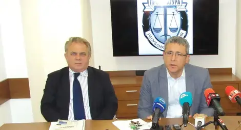 Николай Николов два пъти се бори неуспешно за поста окръжен прокурор с Георги Георгиев /вдясно/. Снимка: Архив &bdquo;Утро&ldquo;