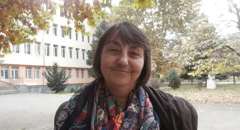 Галина Гиндянова помни кой къде е  седял от първите си петокласници